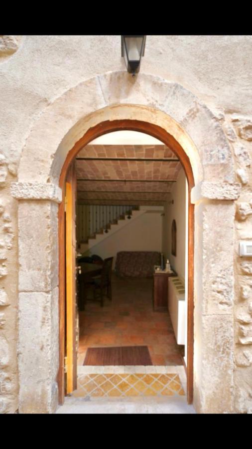 Il Minotauro B&B A 5 Minuti Da Popoli Vittorito Exteriér fotografie