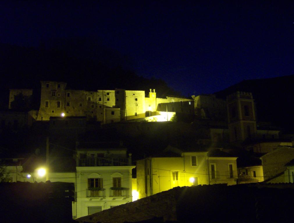 Il Minotauro B&B A 5 Minuti Da Popoli Vittorito Exteriér fotografie